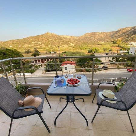 Maistro Suites With Pool, Matala Екстериор снимка